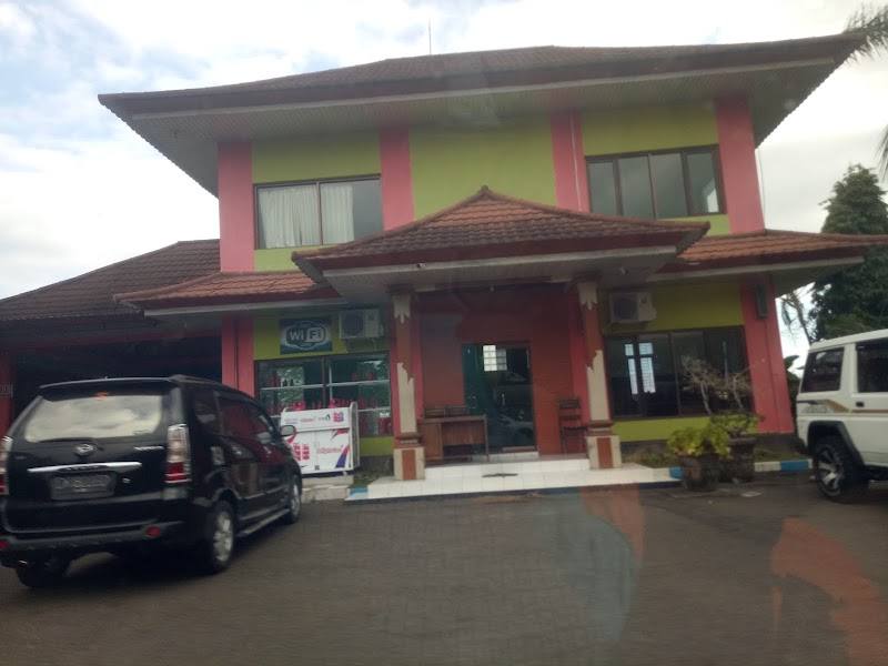Foto Pertamina Petrol Station