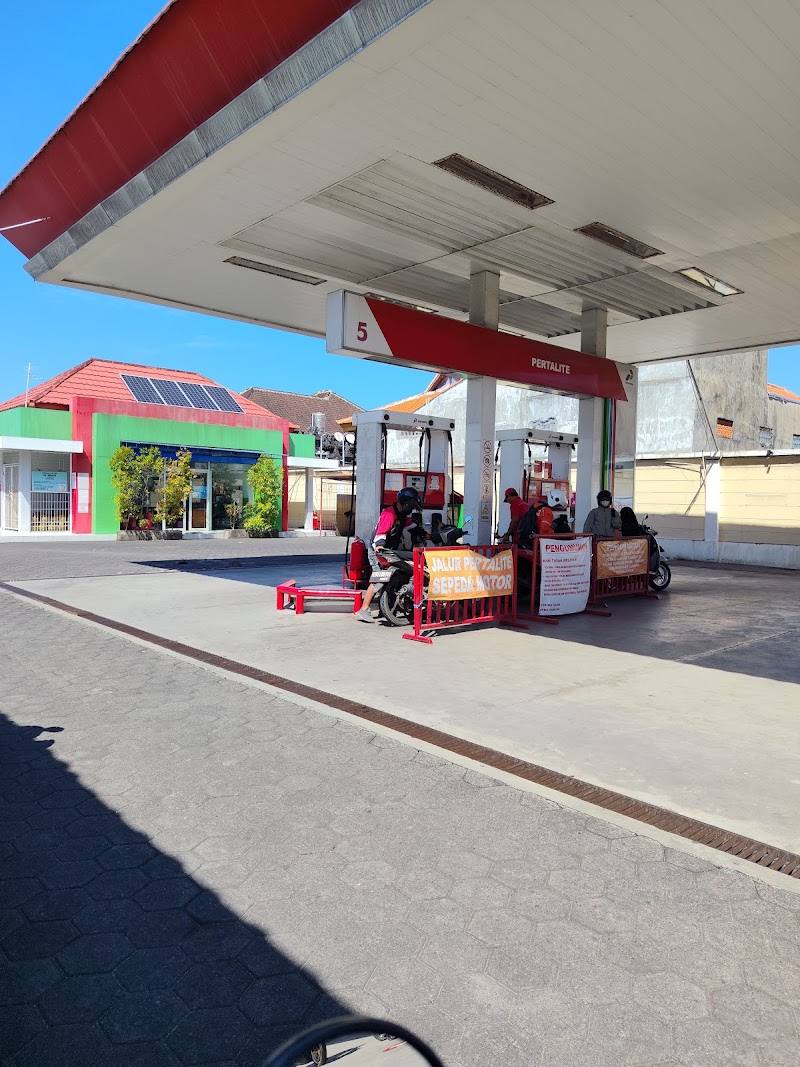 Foto SPBU Pertamina Pulau Kawe