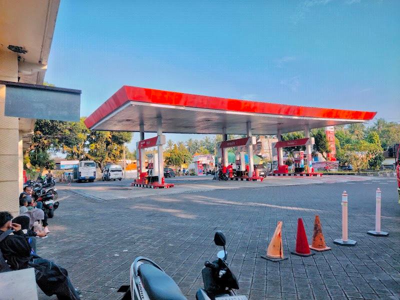 Foto Pertamina Petrol Station