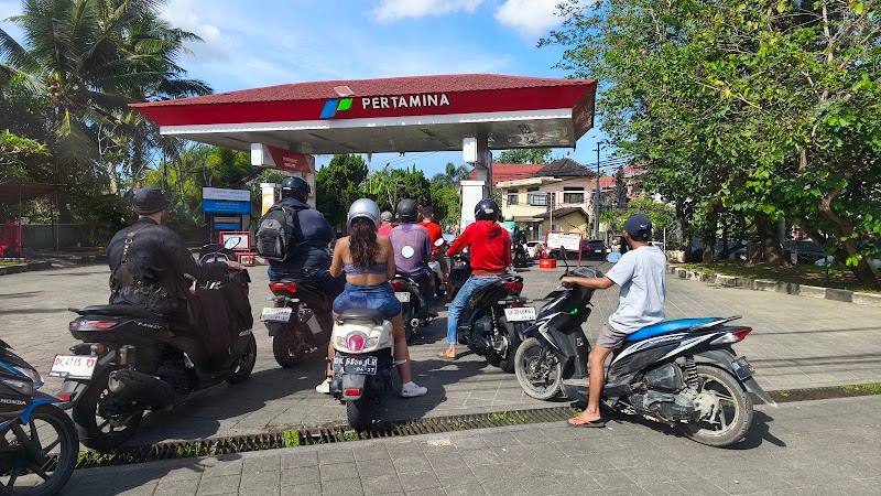 Foto Pertamina Petrol Station